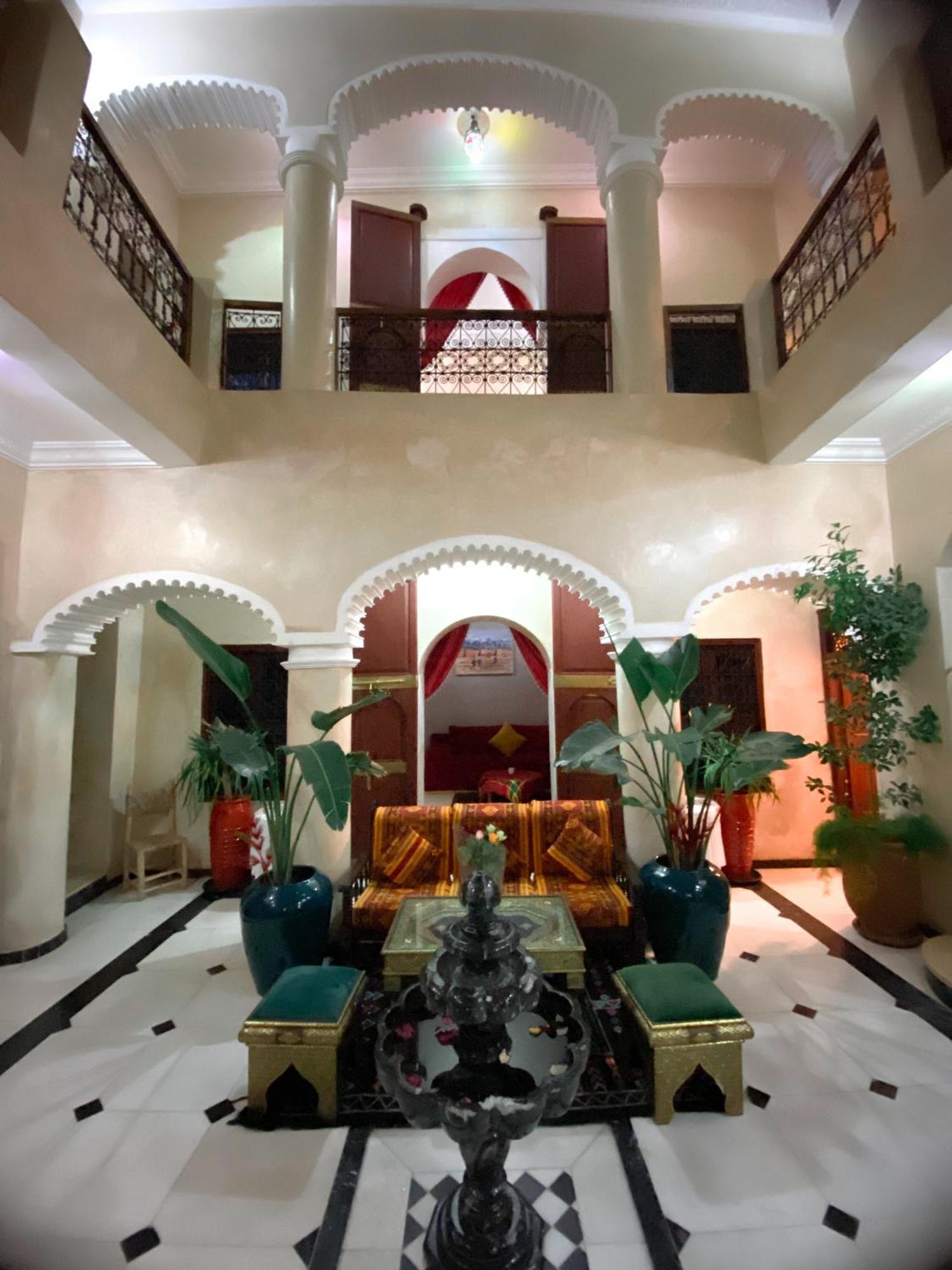 Riad La Bigarade Marrakesh Exteriör bild